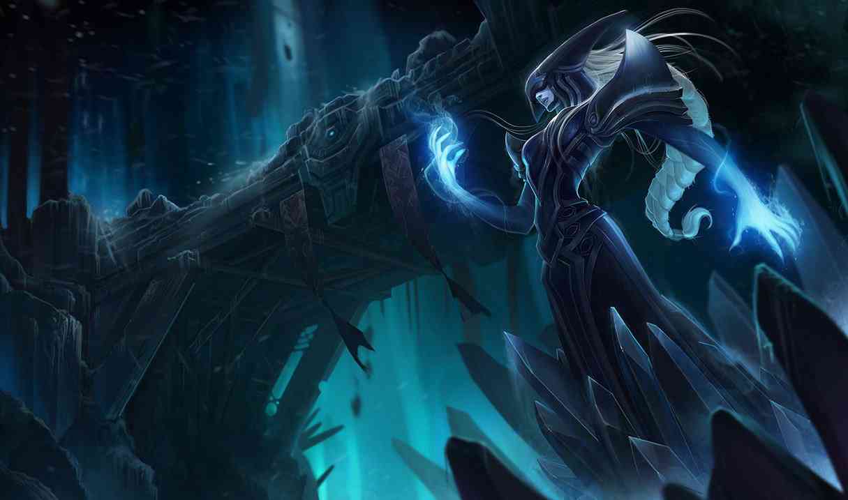 Lissandra Best Builds, Runes and counters Splash Art